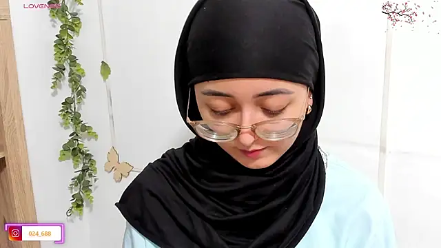 aysel elid online show from 05-23-26, 06:12