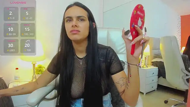 ChloeHarper  online show from 11-25-25, 01:00