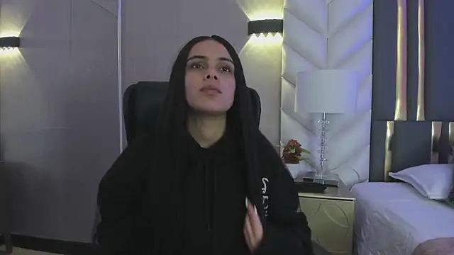 ChloeHarper  online show from 02-16-26, 12:01