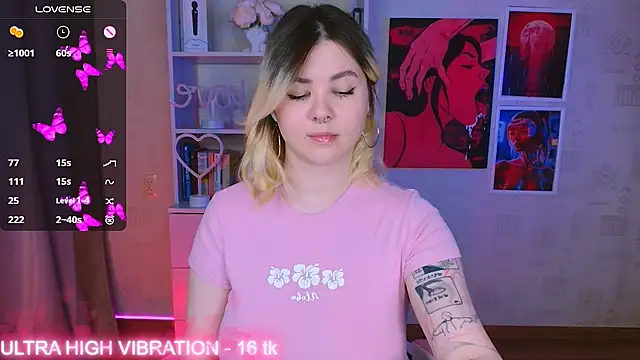 cutie mili online show from 02-10-25, 03:24