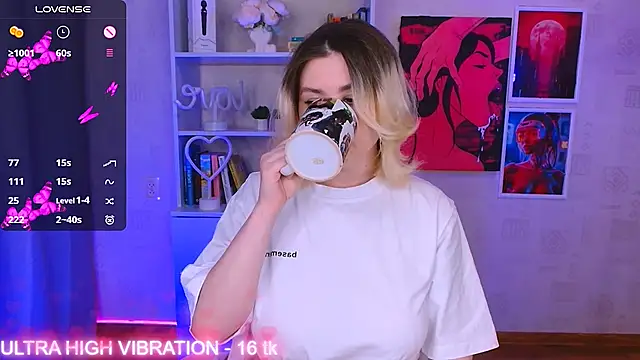 cutie mili online show from 03-13-25, 06:58