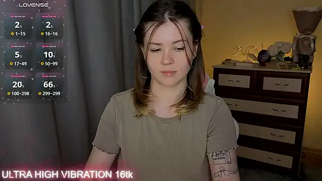 cutie mili online show from 03-10-26, 04:45