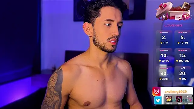 AxelKing1326 online show from 02-12-26, 10:38