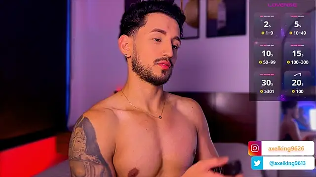 AxelKing1326 online show from 03-12-26, 09:43