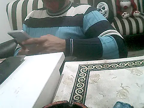 Snapshot of MezaRDanOnLineee chatting on 02-08-25, 09:57 MezaRDanOnLineee online show from 02-08-25, 09:57