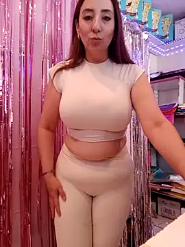 Mia Novikov online show from 06-18-26, 12:00