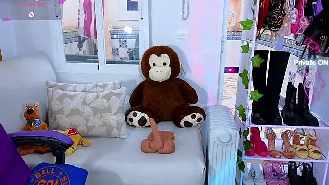 Tawny cox online show from 01-27-25, 04:22