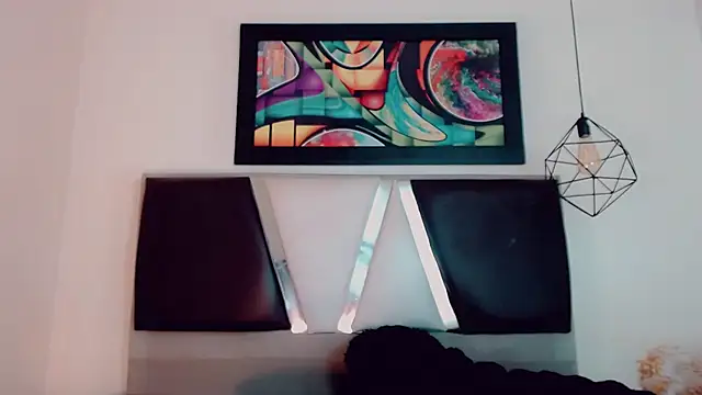 hilary rodriguez online show from 12-20-25, 07:21