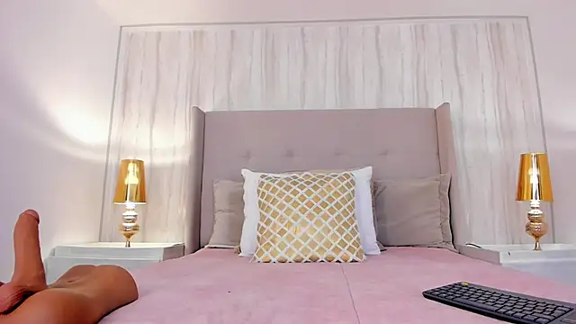 katie cruz online show from 01-16-25, 05:23