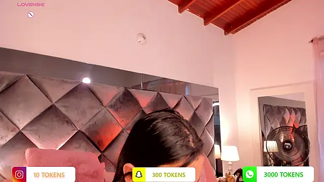 Snapshot of sofhiaa_adaams chatting on 03-07-25, 06:43 sofhiaa adaams online show from 03-07-25, 06:43