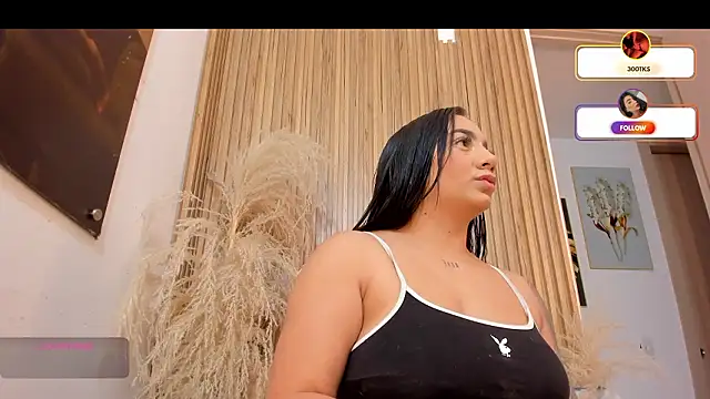 sofhiaa adaams online show from 02-15-26, 05:09