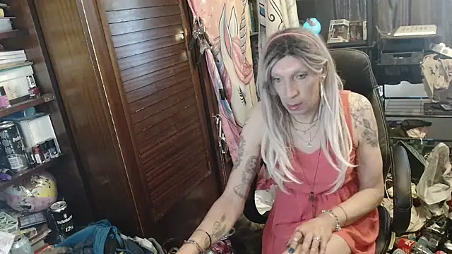 Ombeline1 online show from 04-19-26, 09:19