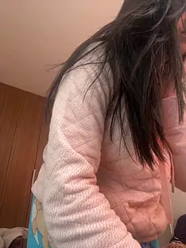 Juana19 online show from 11-22-25, 01:10