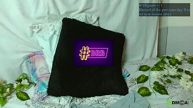 Hot Candy  online show from 02-03-26, 06:40