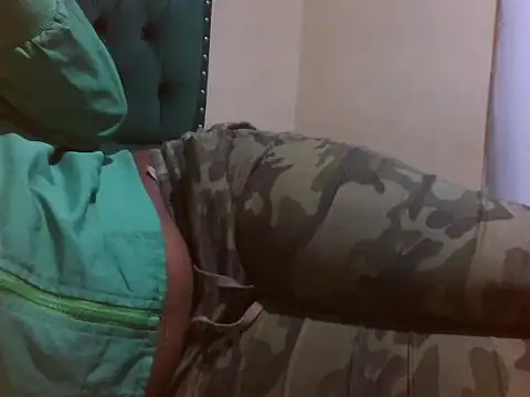 Sexy Riri online show from 04-17-26, 02:20