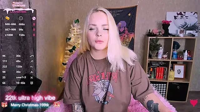 Snapshot of flower_sarah_ chatting on 12-26-24, 07:56 flower sarah online show from 12-26-24, 07:56