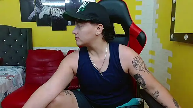 isabeautyx19 online show from 02-14-26, 01:57