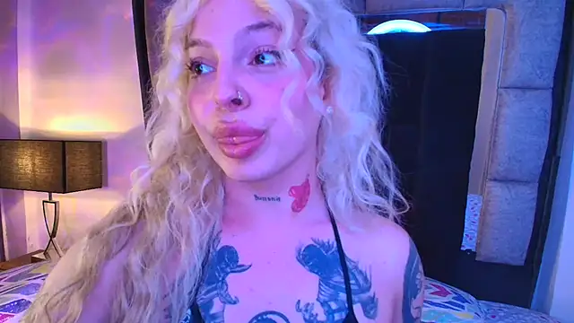 Bonnie vega online show from 02-08-25, 12:17