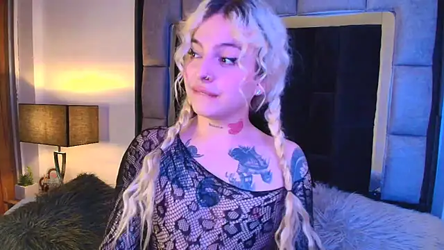 Bonnie vega online show from 03-21-25, 11:01