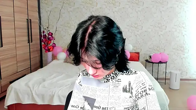 JulisSweet online show from 02-15-25, 10:33