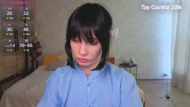 JulisSweet online show from 06-22-26, 07:27