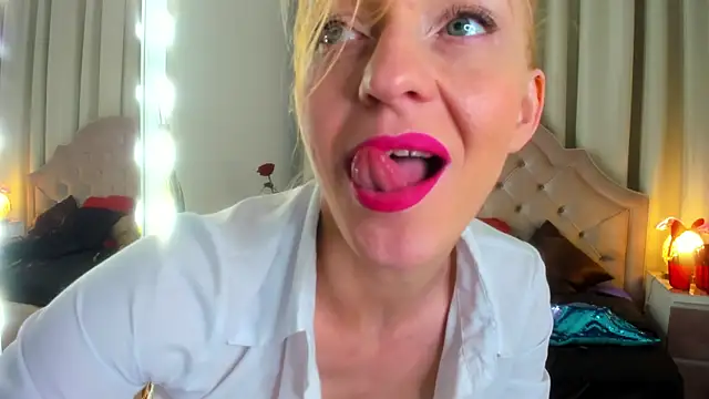 SquirtyAlisa online show from 09-21-25, 10:33