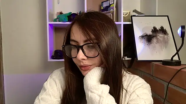 Snapshot of lalawhitte chatting on 07-09-26, 04:55 lalawhitte online show from 07-09-26, 04:55