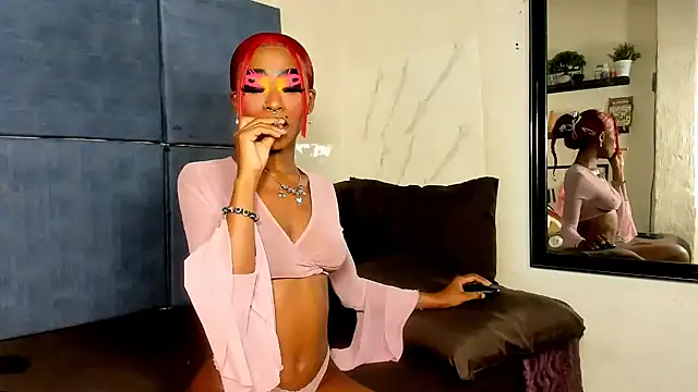 Snapshot of Ebonydollxx chatting on 04-29-26, 08:26 Ebonydollxx online show from 04-29-26, 08:26