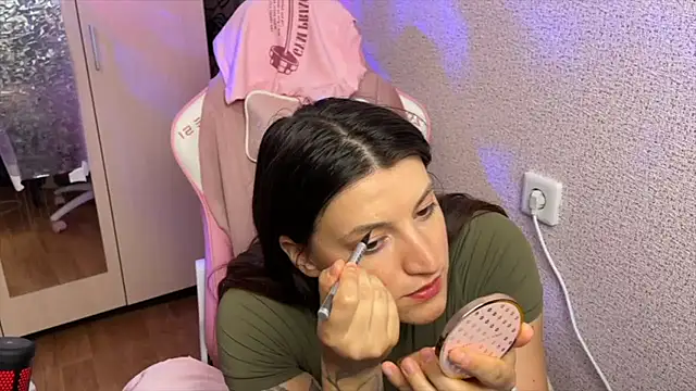 Snapshot of Katrin__kiss chatting on 05-02-26, 06:24 Katrin kiss online show from 05-02-26, 06:24