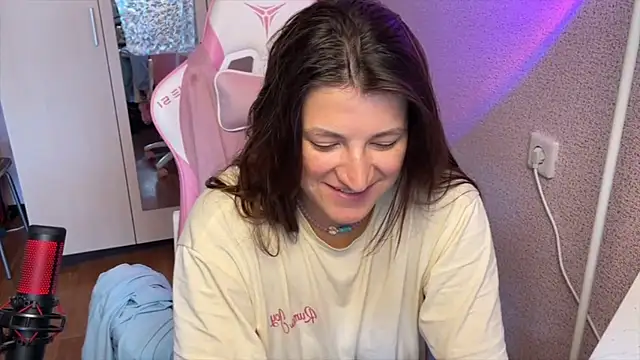 Snapshot of Katrin__kiss chatting on 07-29-26, 11:30 Katrin kiss online show from 07-29-26, 11:30