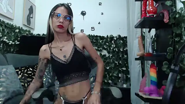 natasha squirt28 online show from 05-17-26, 12:41