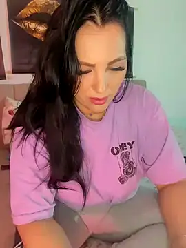 ReiyaRey online show from 02-25-26, 10:08