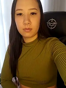 Snapshot of Japabaixinha chatting on 02-24-25, 03:33 Japabaixinha online show from 02-24-25, 03:33