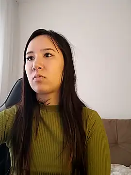 Snapshot of Japabaixinha chatting on 03-06-25, 12:30 Japabaixinha online show from 03-06-25, 12:30