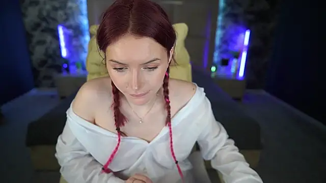 MilaSecrett online show from 03-15-25, 07:20