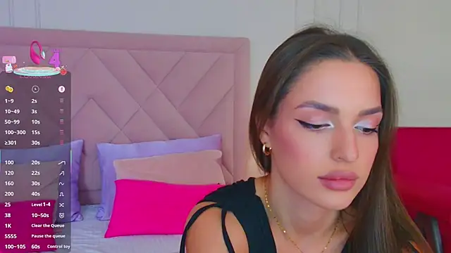 BellaHalles online show from 03-06-25, 08:52