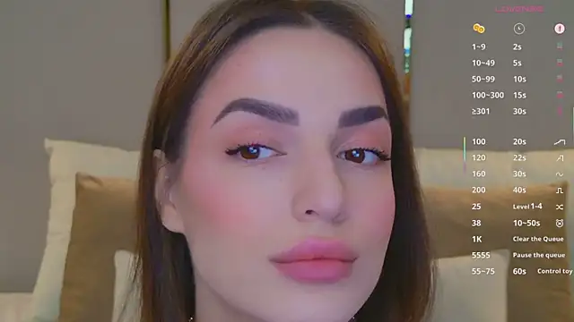 BellaHalles online show from 04-09-26, 05:51