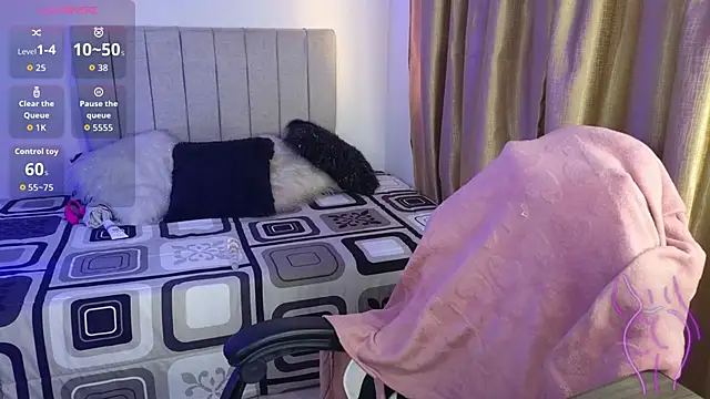 Majuu   online show from 04-22-26, 11:56