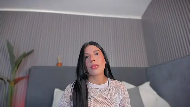 emelie 89 online show from 07-06-26, 12:13