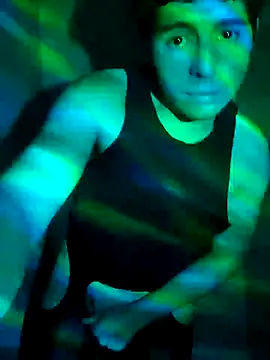 Snapshot of CloudyBoy_Toy chatting on 01-14-25, 12:54 CloudyBoy Toy online show from 01-14-25, 12:54