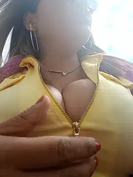 Afroditecash online show from 11-20-25, 06:18