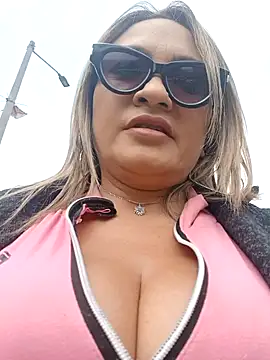 Afroditecash online show from 12-22-25, 06:27