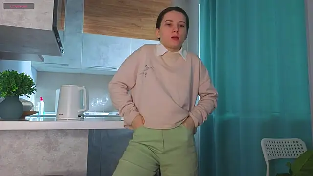 DonnaBurkee online show from 04-11-26, 04:17