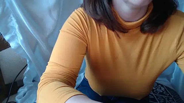 Burberrry  online show from 04-01-26, 01:41