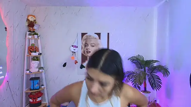 SALOOMEE   online show from 01-12-26, 07:41