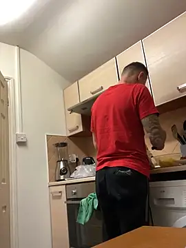 Snapshot of Yourhotboy_42 chatting on 02-15-25, 08:54 Yourhotboy 42 online show from 02-15-25, 08:54