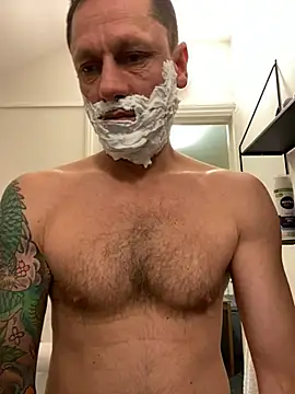 Snapshot of Yourhotboy_42 chatting on 02-25-25, 09:13 Yourhotboy 42 online show from 02-25-25, 09:13