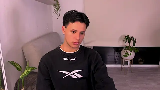 Alexxblue online show from 10-18-25, 02:25