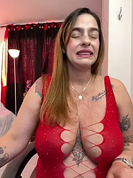 Alessandra Schmoll online show from 02-05-26, 01:49