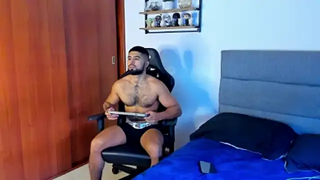 ethaanjones online show from 12-15-25, 02:32